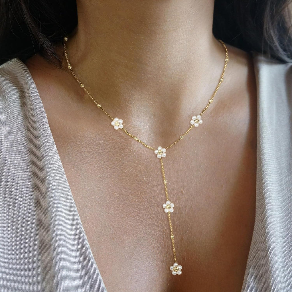 Pearl Necklaces for Women, Daisy Pearls Choker for Women'S Pearl Strand Necklaces as Valentines Day Gifts for Teens, Silver Daisy Birthday Gifts 3 Pearls White Necklace as Bridesmaid Gifts